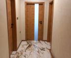 Врати от дъб рустик с дълбок релеф.
